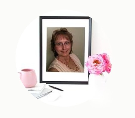 Elizabeth Neal — freelance writer